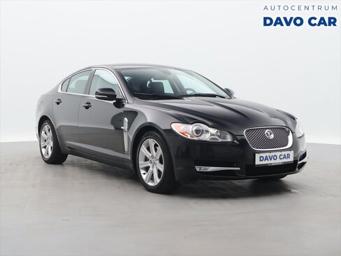Jaguar XF Sedan / Limuzína 3,0 l 155 kw