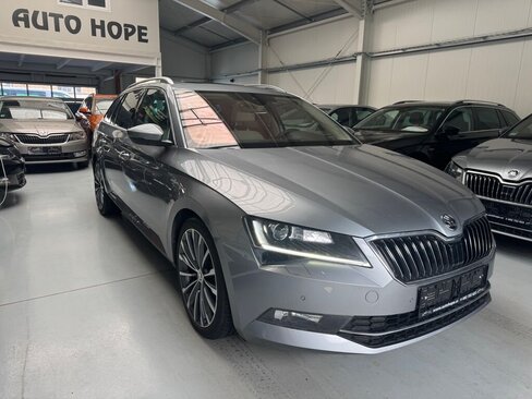 Škoda Superb Kombi 2,0 l 140 kw