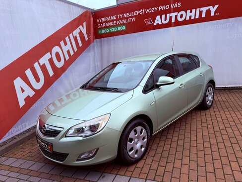 Opel Astra Hatchback 1,4 l 74 kw