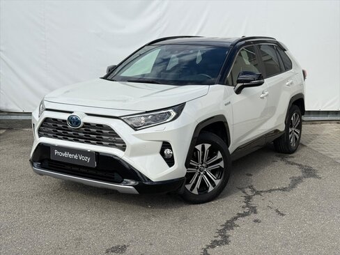 Toyota RAV4 SUV / Terénní 2,5 l 131 kw