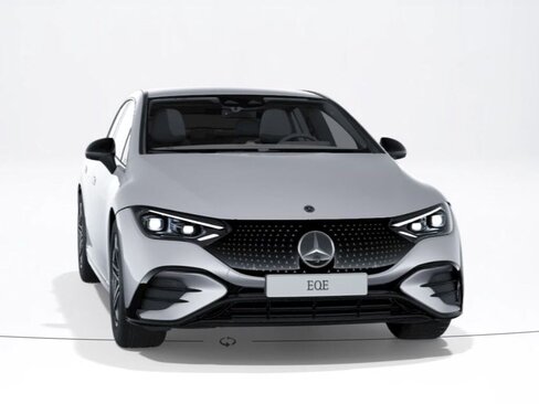 Mercedes-Benz EQE Sedan / Limuzína 0,0 215 kw
