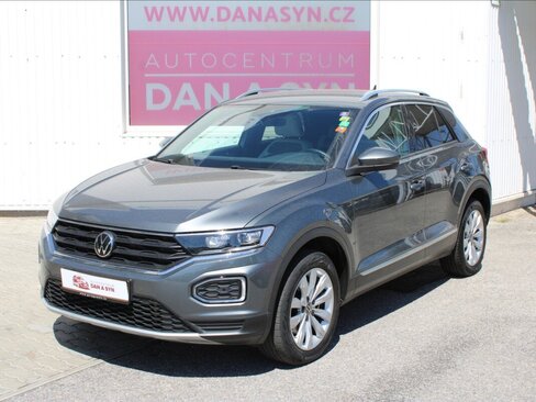 Volkswagen T-Roc SUV / Terénní 2,0 l 110 kw