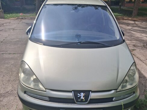 Peugeot 807 Kombi 2,0 l 100 kw