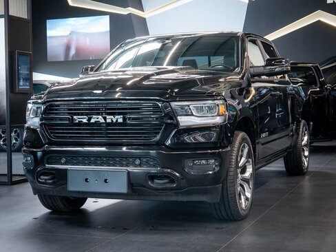 Dodge RAM Pick-up 5,7 l 291 kw