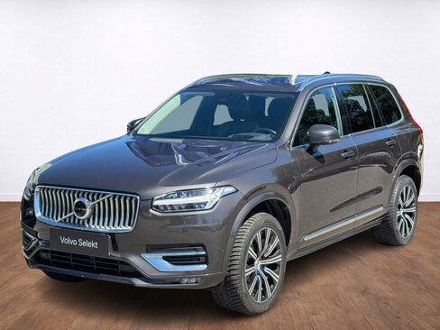 Volvo XC90 SUV / Terénní 2,0 l 180 kw