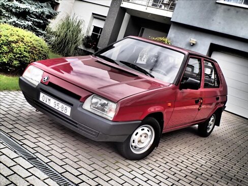 Škoda Favorit Hatchback 1,3 l 46 kw