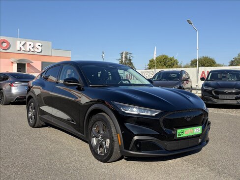Ford Mustang Mach-E SUV / Terénní 0,0 221 kw