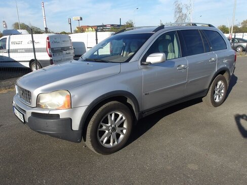 Volvo XC90 SUV / Terénní 2,4 l 136 kw