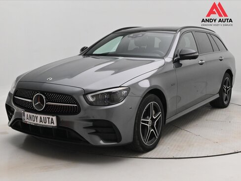 Mercedes-Benz Třídy E Kombi 2,0 l 143 kw