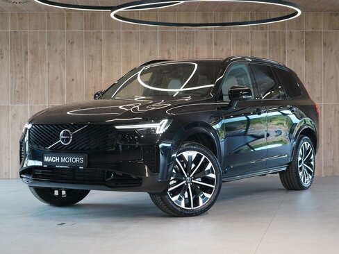 Volvo XC90 SUV / Terénní 2,0 l 335 kw