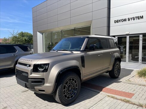 Land Rover Defender SUV / Terénní 4,4 l 467 kw