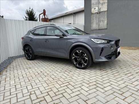 Cupra Formentor SUV / Terénní 2,0 l 140 kw