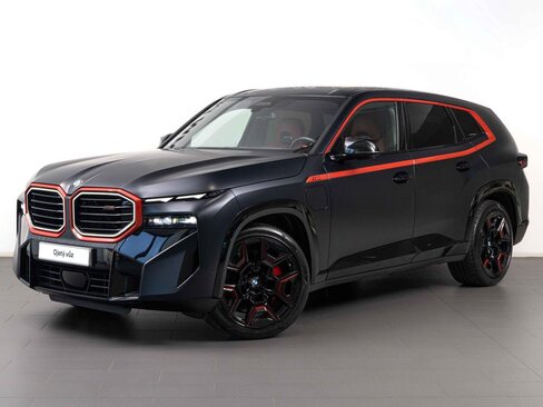 BMW XM SUV / Terénní 4,4 l 550 kw