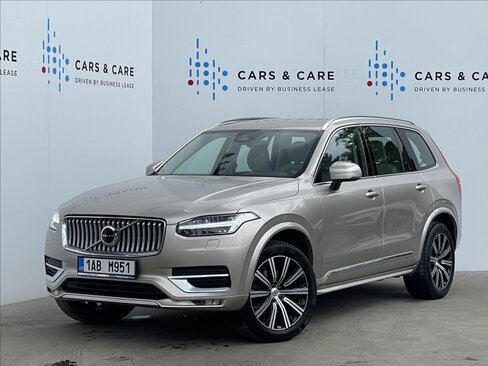Volvo XC90 SUV / Terénní 2,0 l 173 kw