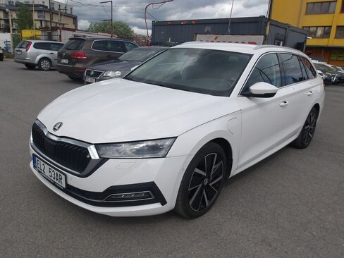 Škoda Octavia Kombi 1,4 l 150 kw