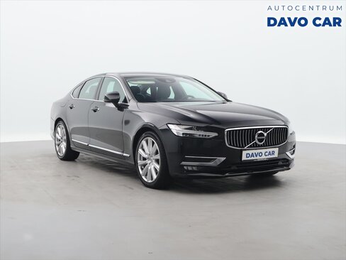 Volvo S90 Sedan / Limuzína 2,0 l 140 kw