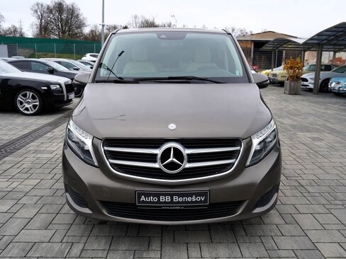 Mercedes-Benz Třídy V MPV 2,1 l 140 kw