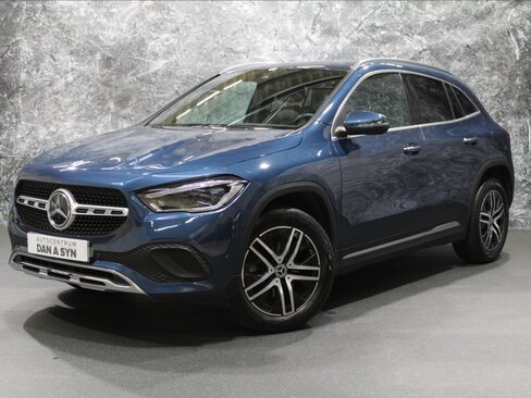Mercedes-Benz GLA SUV / Terénní 1,3 l 120 kw
