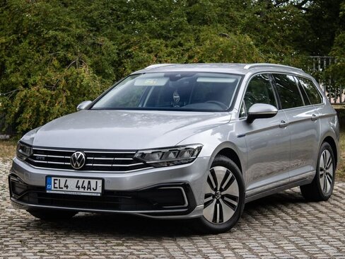 Volkswagen Passat Kombi 1,4 l 160 kw