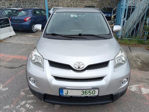 Toyota Urban Cruiser Hatchback 1,4 l 66 kw