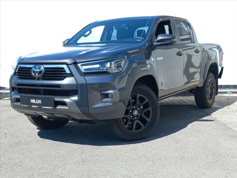 Toyota Hilux Pick-up 2,8 l 150 kw