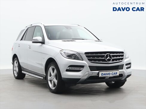 Mercedes-Benz Třídy M SUV / Terénní 3,0 l 190 kw