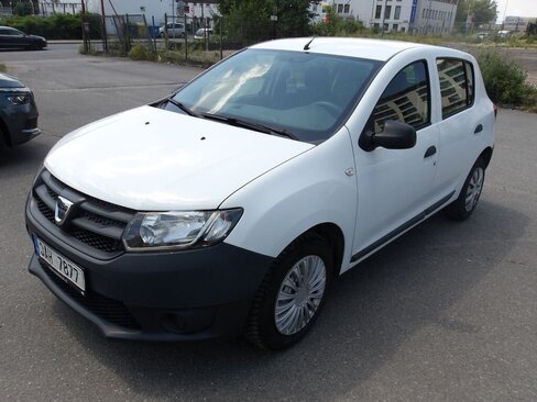 Dacia Sandero Hatchback 1,1 l 55 kw