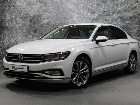 Volkswagen Passat Sedan / Limuzína 2,0 l 110 kw