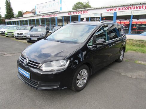 Volkswagen Sharan Kombi 2,0 l 103 kw