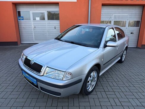 Škoda Octavia Hatchback 1,6 l 75 kw