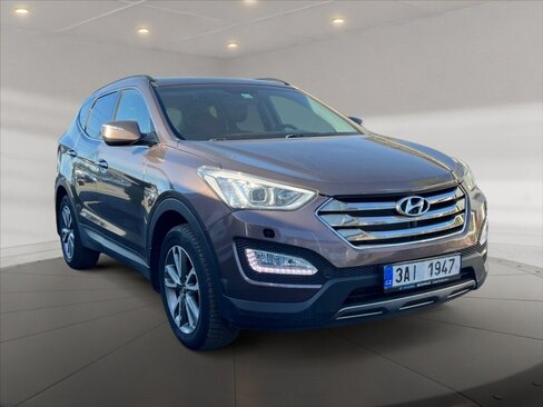 Hyundai Santa Fe SUV / Terénní 2,2 l 145 kw