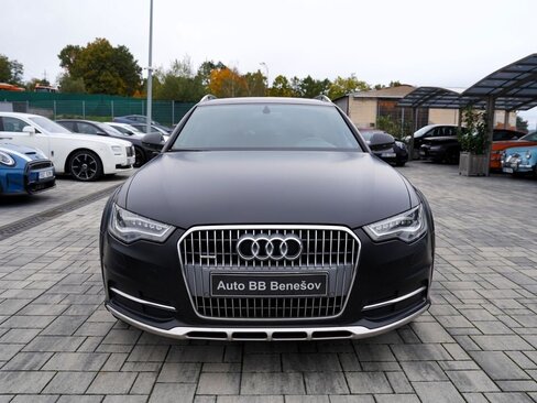 Audi A6 Allroad Kombi 3,0 l 180 kw