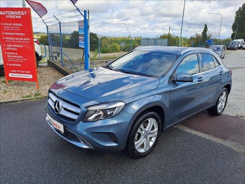 Mercedes-Benz GLA SUV / Terénní 2,0 l 155 kw