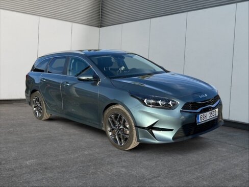 KIA Ceed Kombi 1,5 l 117 kw