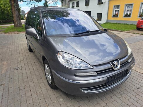 Peugeot 807 MPV 2,0 l 100 kw