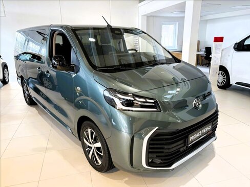Toyota ProAce Verso VAN / Minibus 2,2 l 133 kw