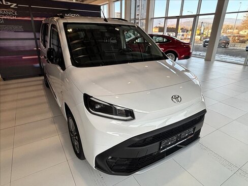 Toyota ProAce City Verso MPV 1,5 l 74 kw