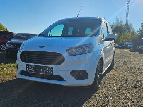 Ford Tourneo Courier VAN / Minibus 1,5 l 71 kw