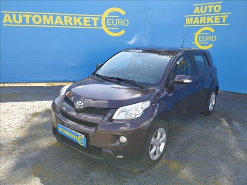 Toyota Urban Cruiser Hatchback 1,3 l 74 kw