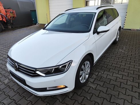 Volkswagen Passat Kombi 2,0 l 110 kw