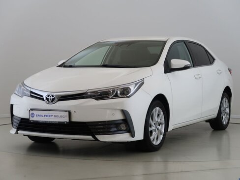 Toyota Corolla Sedan / Limuzína 1,6 l 97 kw