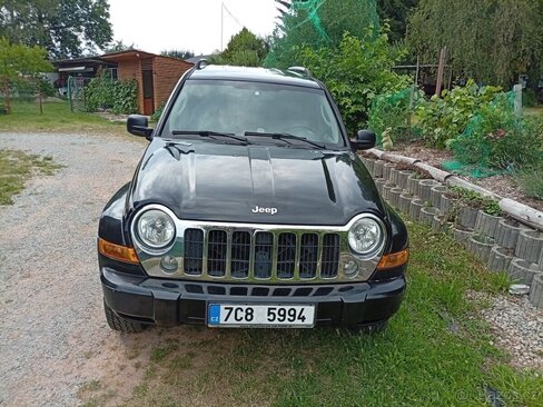 Jeep Cherokee SUV / Terénní 0,0 120 kw