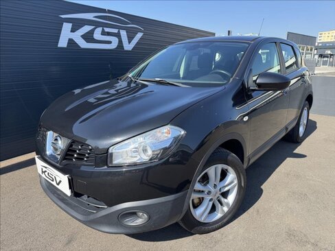 Nissan Qashqai SUV / Terénní 2,0 l 110 kw
