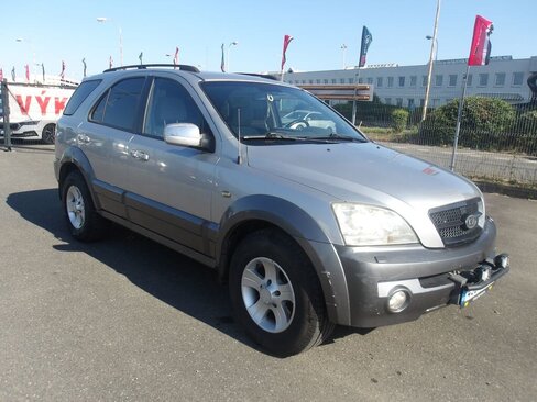 KIA Sorento SUV / Terénní 2,5 l 103 kw