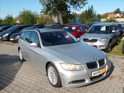 BMW Řada 3 Kombi 2,0 l 100 kw