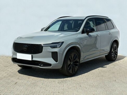Volvo XC90 SUV / Terénní 2,0 l 335 kw