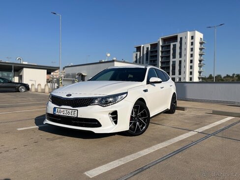 KIA Optima Kombi 0,0 180 kw