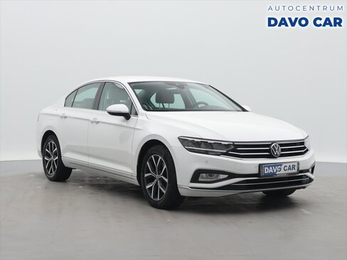 Volkswagen Passat Sedan / Limuzína 2,0 l 147 kw