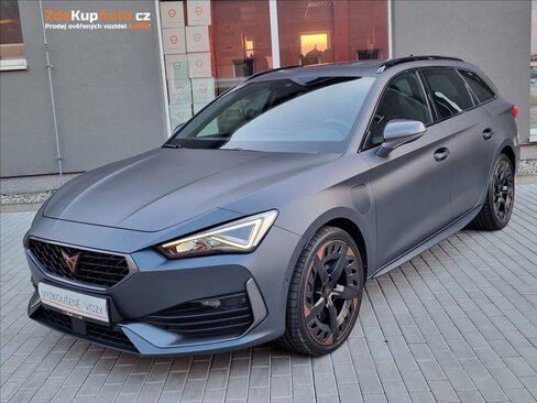 Cupra Leon Kombi 1,4 l 180 kw