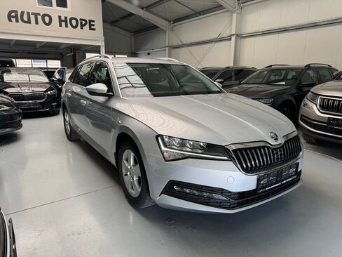 Škoda Superb Kombi 1,5 l 110 kw